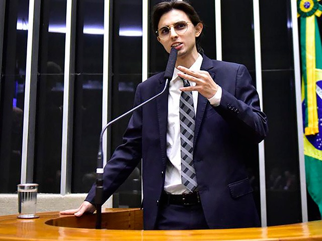 Deputado apresenta proposta de extinção de vereadores em municípios com menos de 30 mil habitantes