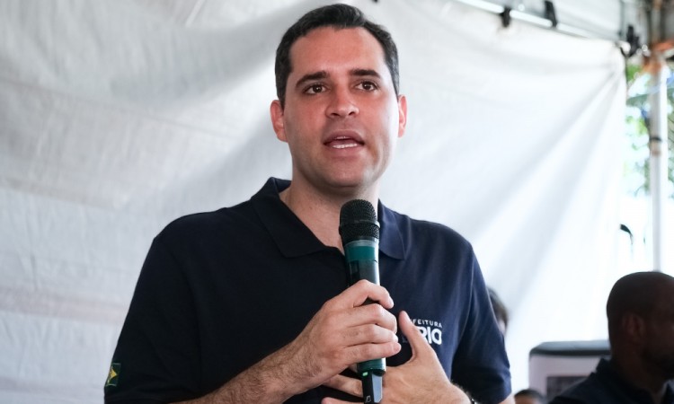 Prefeito envia à Câmara projeto que impõe teto de 5% para cargos comissionados na prefeitura do RJ