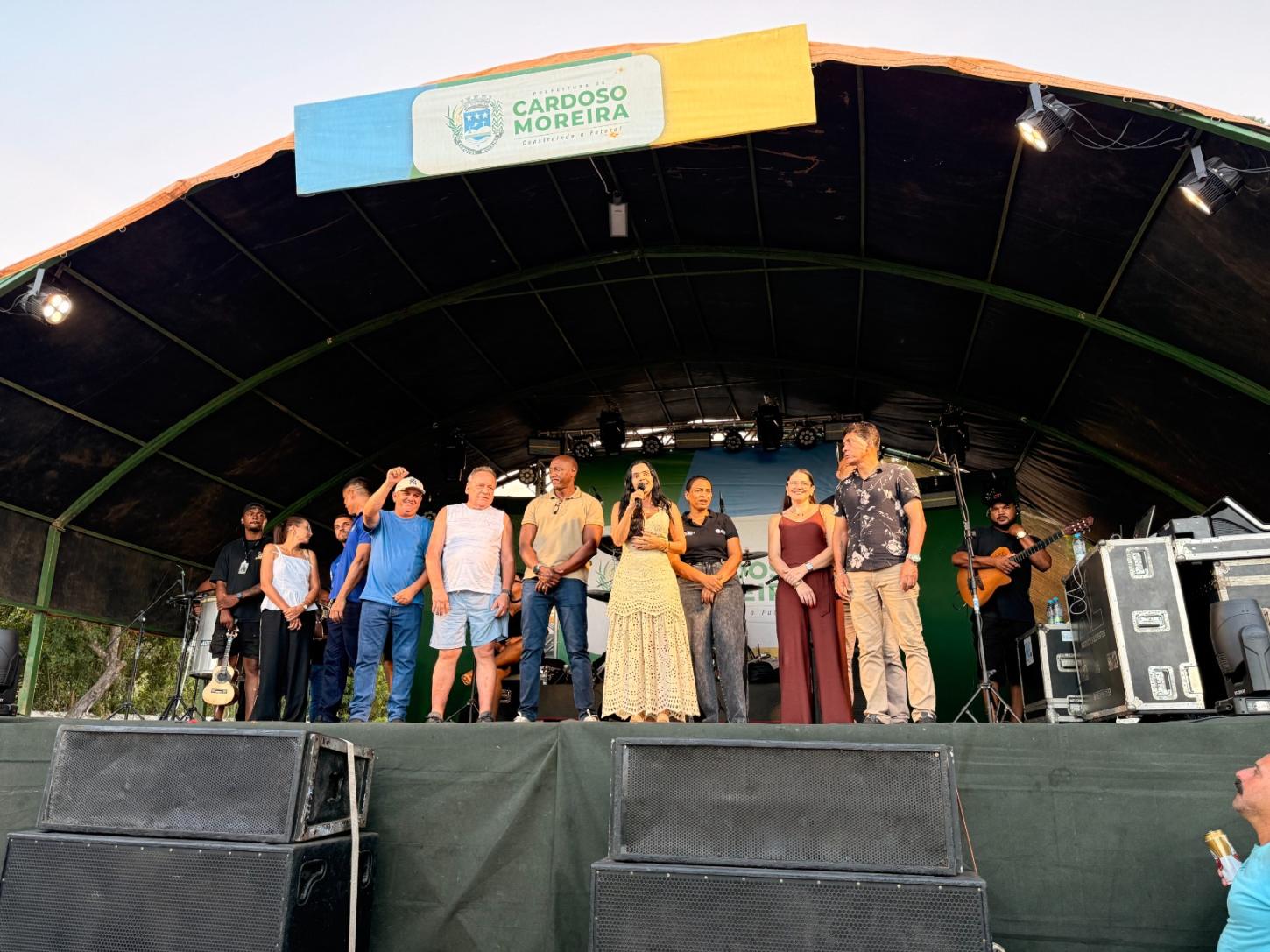 Festa do Trabalhador em Outeiro reúne grande público e é marcada por sucesso e segurança