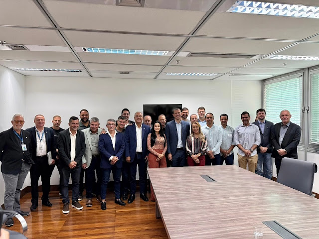 Geane Vincler participa de reunião na Alerj e reforça articulação por investimentos no interior