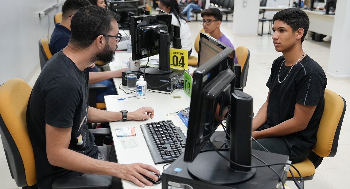 TRE-RJ estende horário de atendimento até esta quarta (6), último dia antes do fechamento do cadastro eleitoral