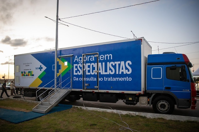 Cardoso Moreira lança Carreta da Saúde equipada com tomógrafo