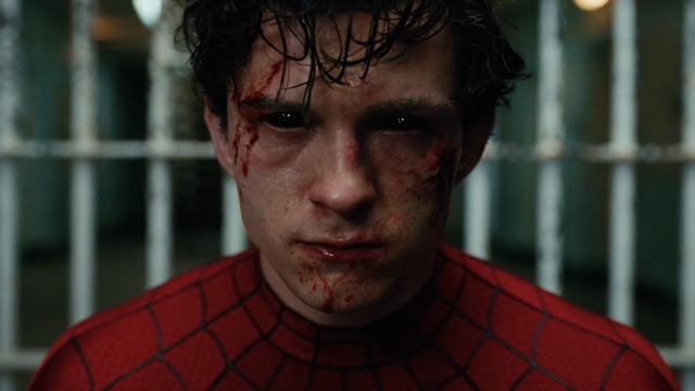 Em novo trailer de Homem-Aranha: Um Novo Dia, Peter perde o controle