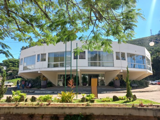 Varre-Sai quita dívida histórica e recupera direito de receber verbas estaduais