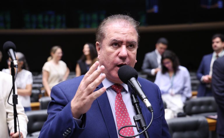 Projeto prevê subsídio federal para seguro contra catástrofes naturais
