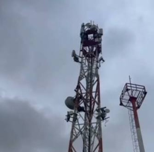Após furtos de equipamentos em torre de operadora, Bom Jesus do Itabapoana está sem sinal de celular