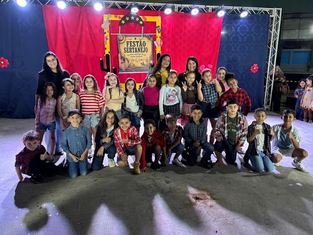 Escola Municipal Glycério Salles de Italva resgata tradições e reúne comunidade com o Festão Sertanejo
