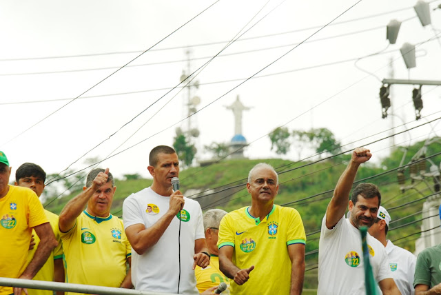 Douglas Ruas percorre Noroeste Fluminense e reforça votos para Flávio Bolsonaro