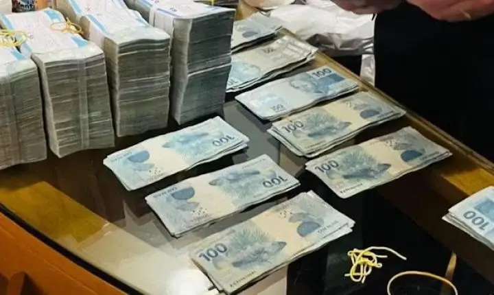 Candidatos do PL-RJ à Câmara e à Alerj declaram mais de R$ 3,2 milhões em espécie
