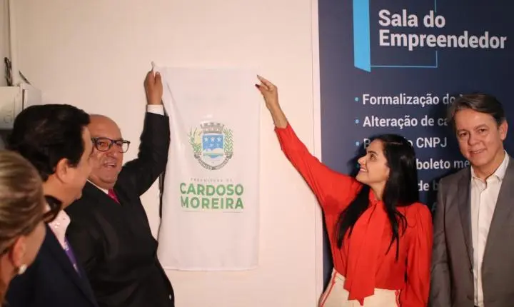 Cardoso Moreira inaugura Sala do Empreendedor em parceria com o Sebrae/RJ