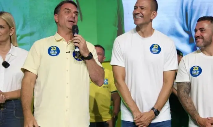 Comitiva de Italva participa de encontro de lideranças políticas para a mobilização na reta final da disputa presidencial