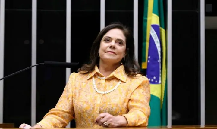 Dinheiro que foi apreendido pela PF era da Filha da Deputada Federal Soraya Santos