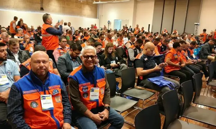 Italva presente no II Encontro Nacional das Defesas Civis Municipais, em Brasília