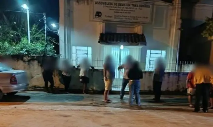  Mulher é morta com tiro na cabeça dentro de igreja durante culto em Cambuci 