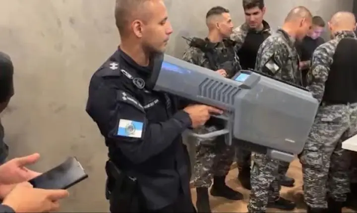 Polícias Militar e Civil recebem fuzis anti drones para combater o crime organizado em todo o território estadual