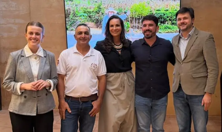 Prefeito de Porciúncula prestigia lançamento do Café de Origem RJ e destaca potencial da cafeicultura no município