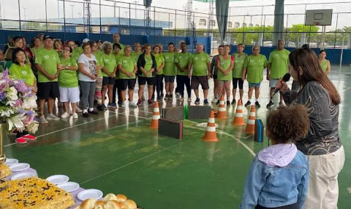 Projeto 60+ de Italva realiza café da manhã especial em homenagem ao Dia das Mães 