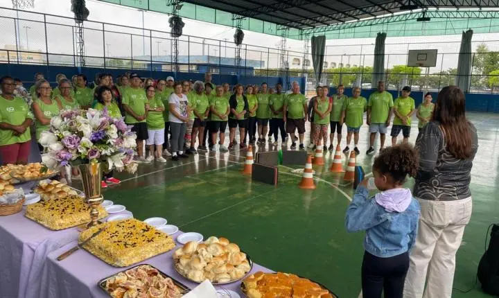 Projeto 60+ realiza café  da manhã especial em homenagem ao Dia das Mães em Italva