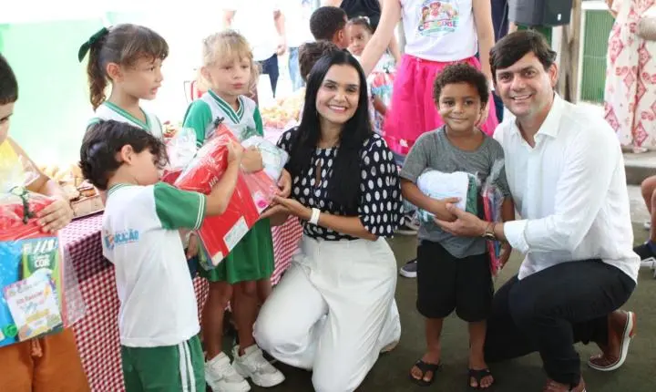 Projeto Repaginar: Prefeitura entrega reforma da Escola Municipal Cardosense