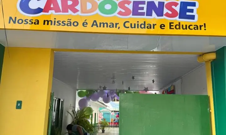 Projeto Repaginar: Prefeitura entrega reforma da Escola Municipal Cardosense