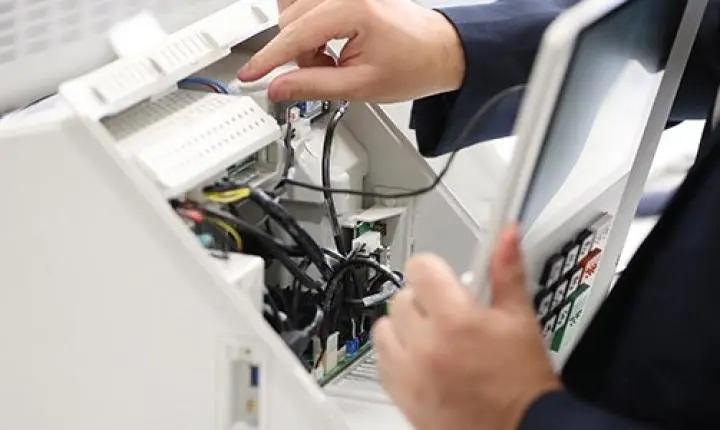 TRE-RJ abre urna eletrônica para imprensa e entidades fiscalizadoras