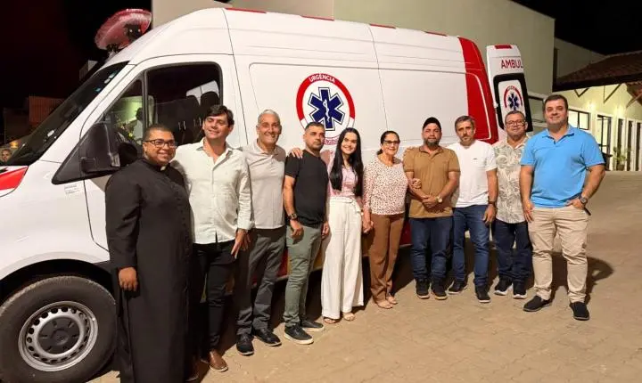 *UBS João Francisco dos Santos, em São Joaquim, recebe nova ambulância para reforçar atendimento à população